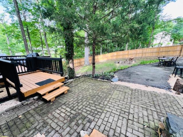 Mountain Lake Retreat - Hot Tub, Lake, Fire Pit, Wineries, Restaurant ฮาร์เปอร์ส เฟอร์รี ภายนอก รูปภาพ